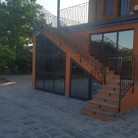 Kiwi House * Fondachello (Mascali)